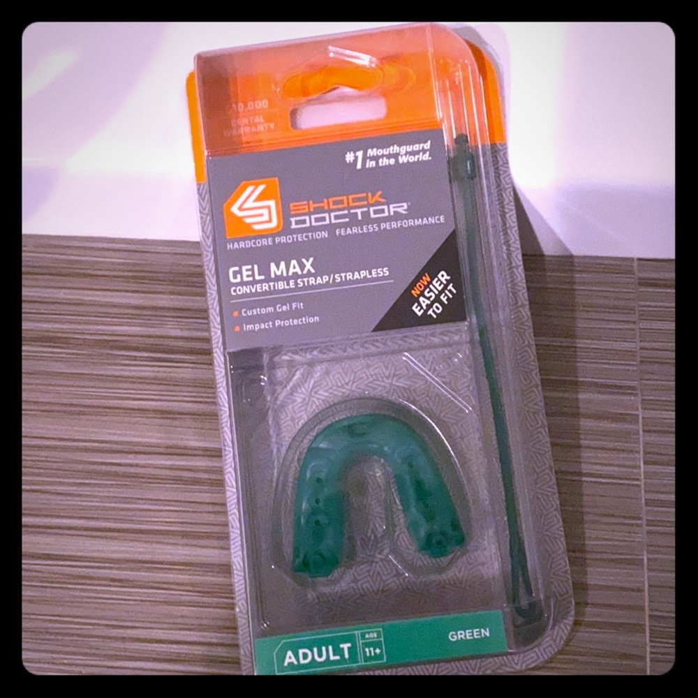 NWB Shock Doctor gel max mouthguard